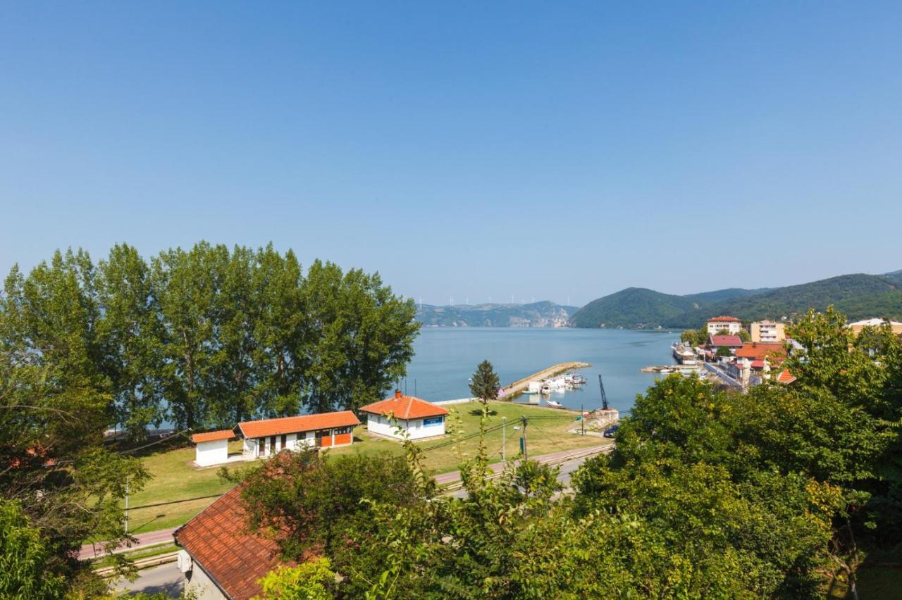 Apartmani Porto Golubac Zewnętrze zdjęcie