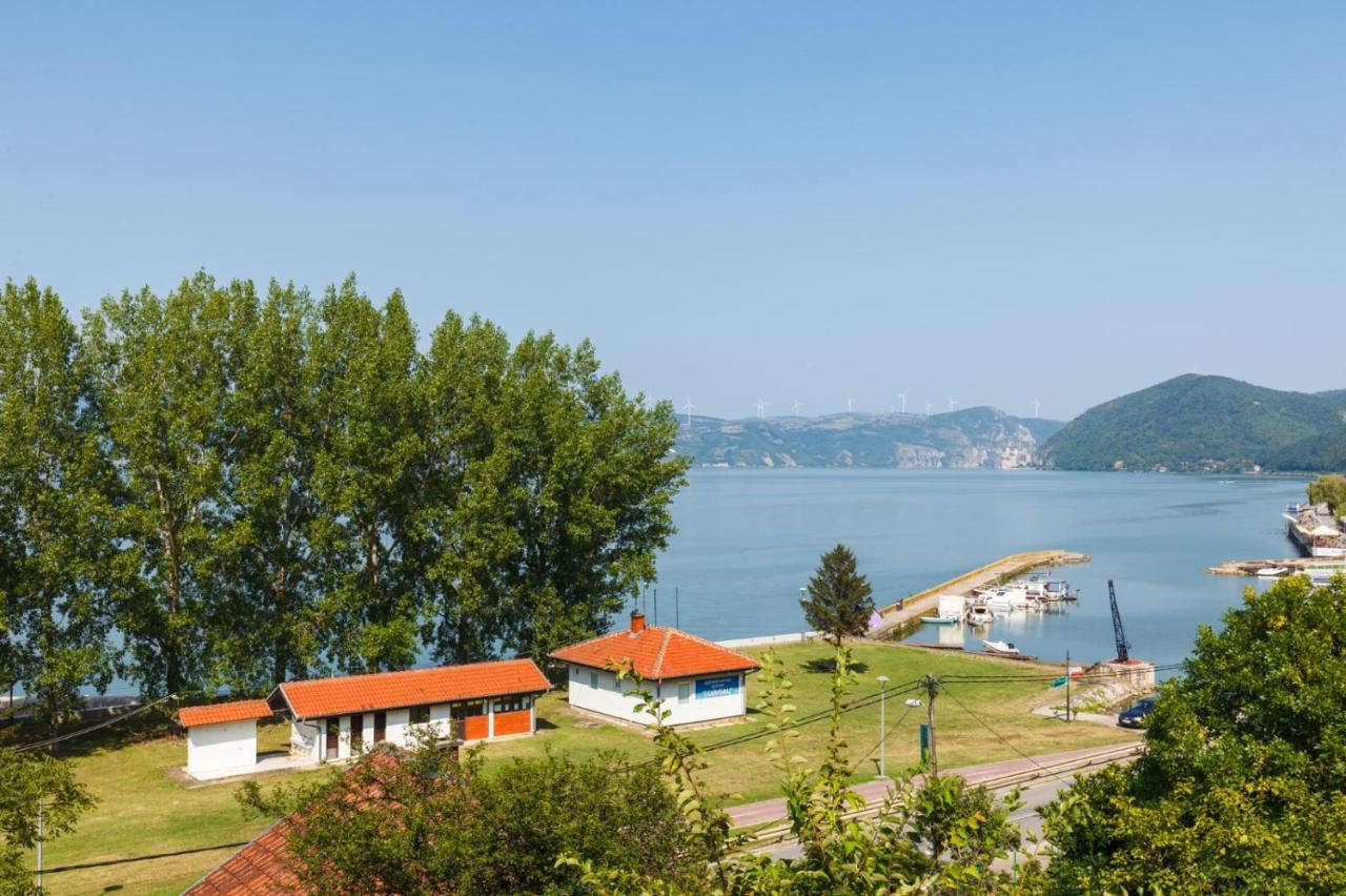 Apartmani Porto Golubac Zewnętrze zdjęcie